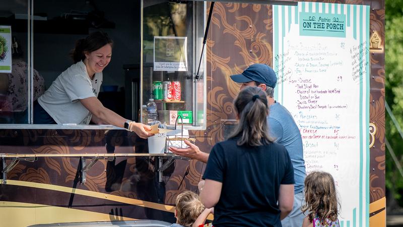Historic Warrenton Virginia Farmer's Market