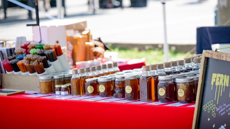 Old Town Warrenton Virginia Farmer's Market