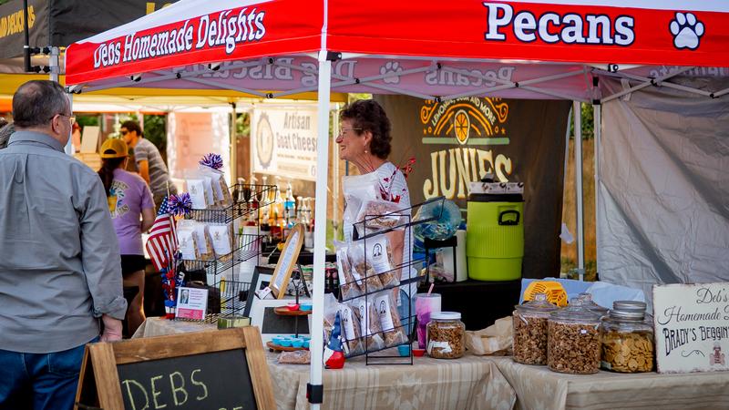 Historic Warrenton Virginia Farmer's Market